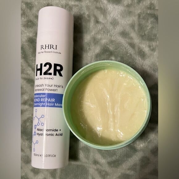 (Barely Used) Hair Bonding Bundle - includes Amika Kure and H2R Masques - Picture 2 of 10